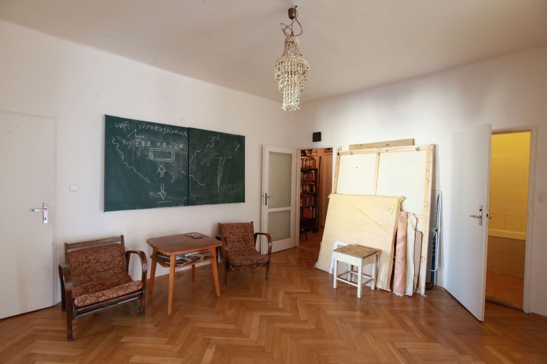 Prenájom bytu 120 m², Bělohorská, Praha, Praha Prenájom bytu 120 m², Bělohorská, Praha, Praha