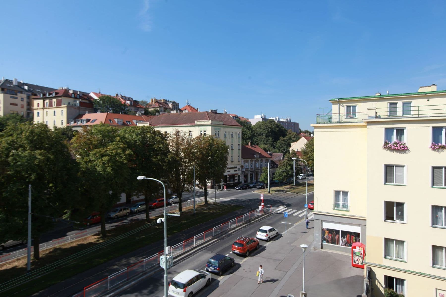 Prenájom bytu 120 m², Bělohorská, Praha, Praha Prenájom bytu 120 m², Bělohorská, Praha, Praha
