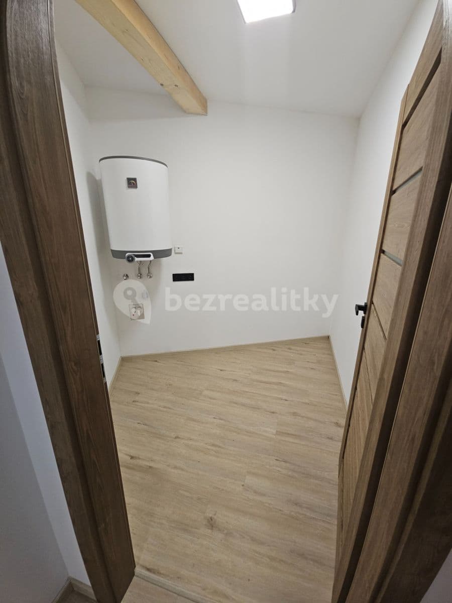 Prenájom bytu 3-izbový 75 m², Kolmá, Olomouc, Olomoucký kraj Prenájom bytu 3-izbový 75 m², Kolmá, Olomouc, Olomoucký kraj