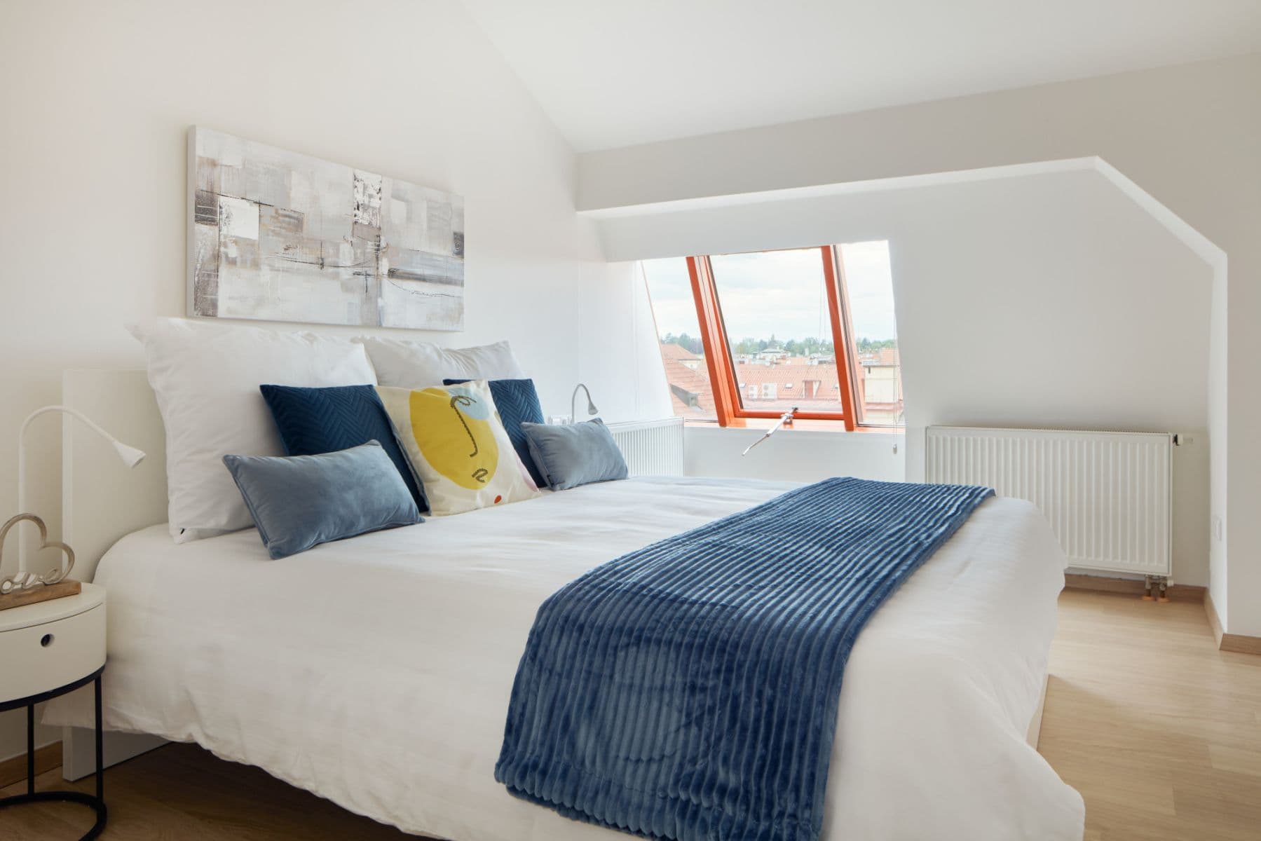 Prenájom bytu 75 m², Karlova, Praha, Praha Prenájom bytu 75 m², Karlova, Praha, Praha