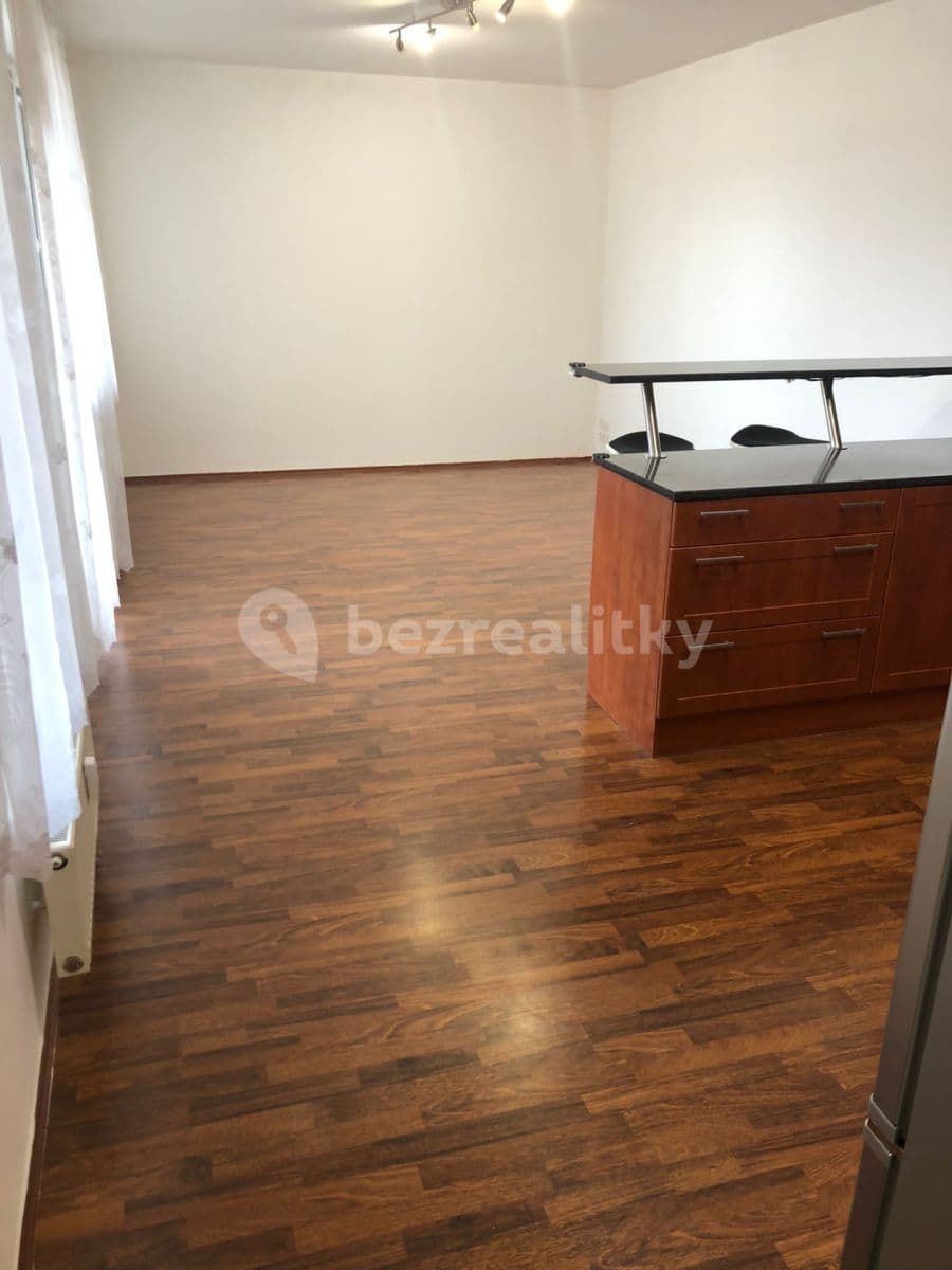 Prenájom bytu 3-izbový 76 m², Pod Harfou, Praha, Praha Prenájom bytu 3-izbový 76 m², Pod Harfou, Praha, Praha
