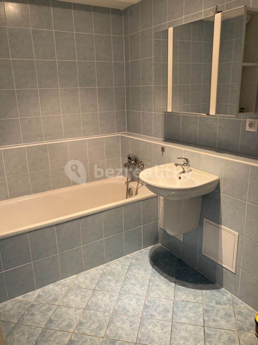 Prenájom bytu 3-izbový 76 m², Pod Harfou, Praha, Praha Prenájom bytu 3-izbový 76 m², Pod Harfou, Praha, Praha