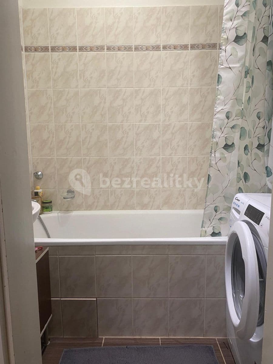Prenájom bytu 2-izbový 54 m², Jeremenkova, Praha, Praha Prenájom bytu 2-izbový 54 m², Jeremenkova, Praha, Praha