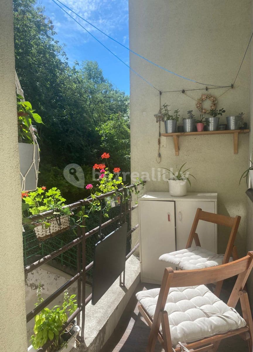 Prenájom bytu 2-izbový 54 m², Jeremenkova, Praha, Praha Prenájom bytu 2-izbový 54 m², Jeremenkova, Praha, Praha