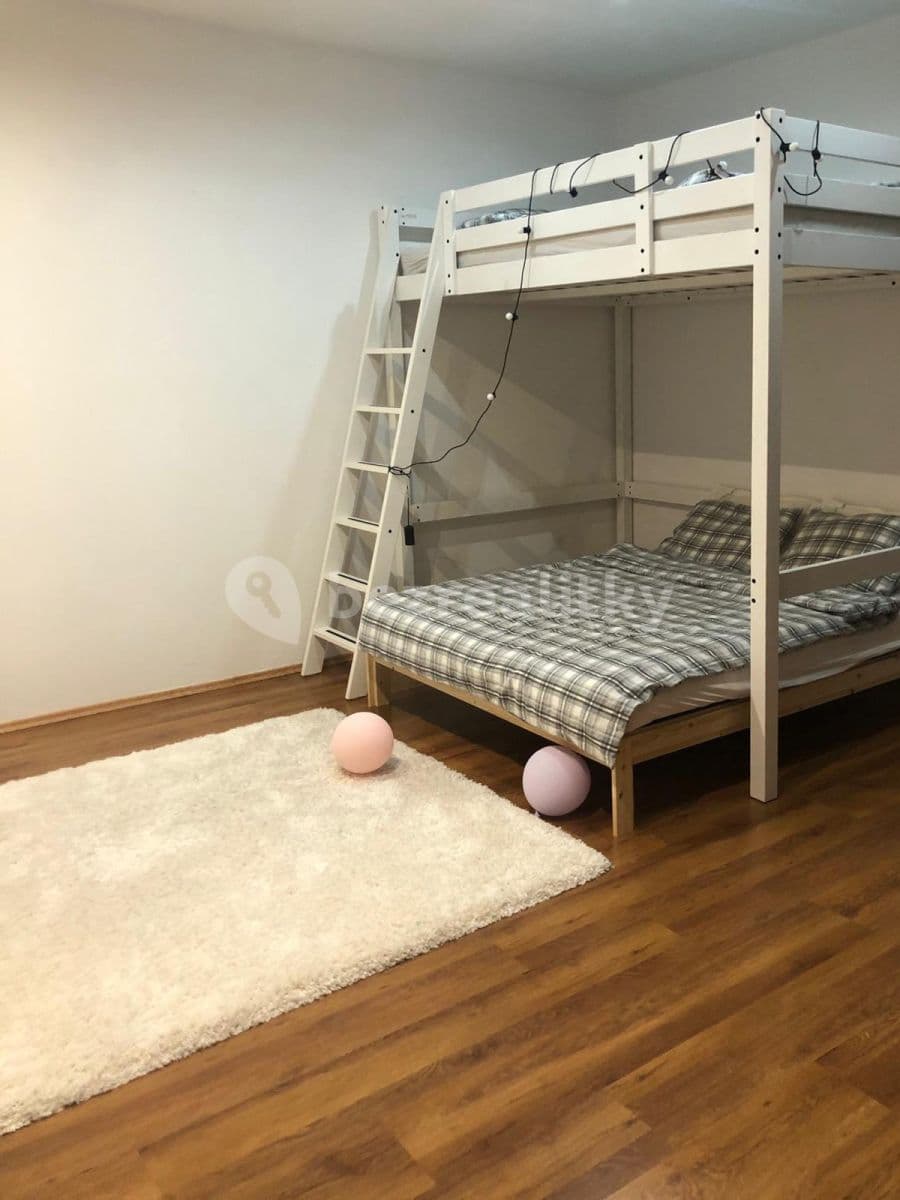 Prenájom bytu 2-izbový 54 m², Jeremenkova, Praha, Praha Prenájom bytu 2-izbový 54 m², Jeremenkova, Praha, Praha
