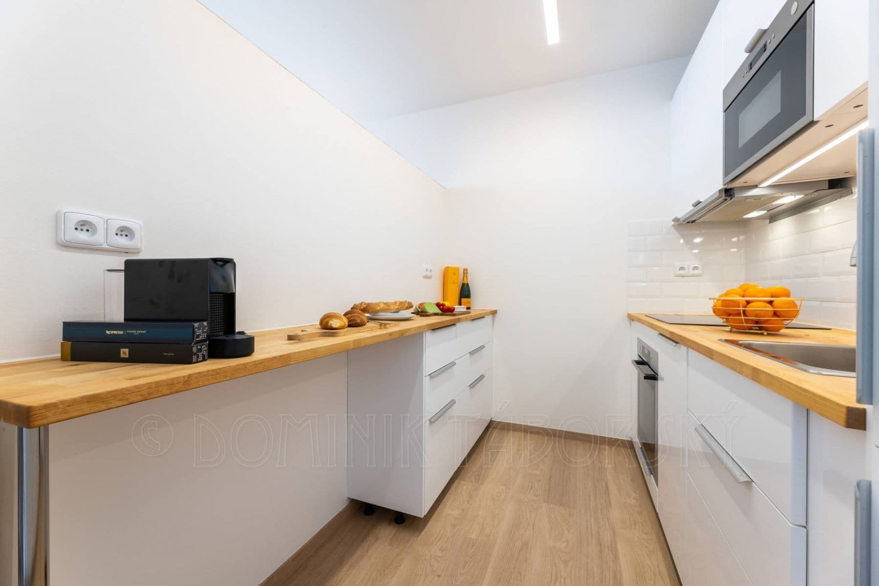 Prenájom bytu 45 m², Karlova, Praha, Praha Prenájom bytu 45 m², Karlova, Praha, Praha