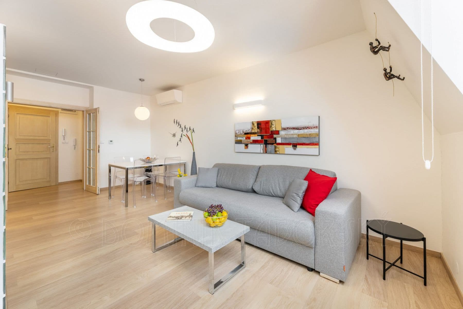 Prenájom bytu 45 m², Karlova, Praha, Praha Prenájom bytu 45 m², Karlova, Praha, Praha