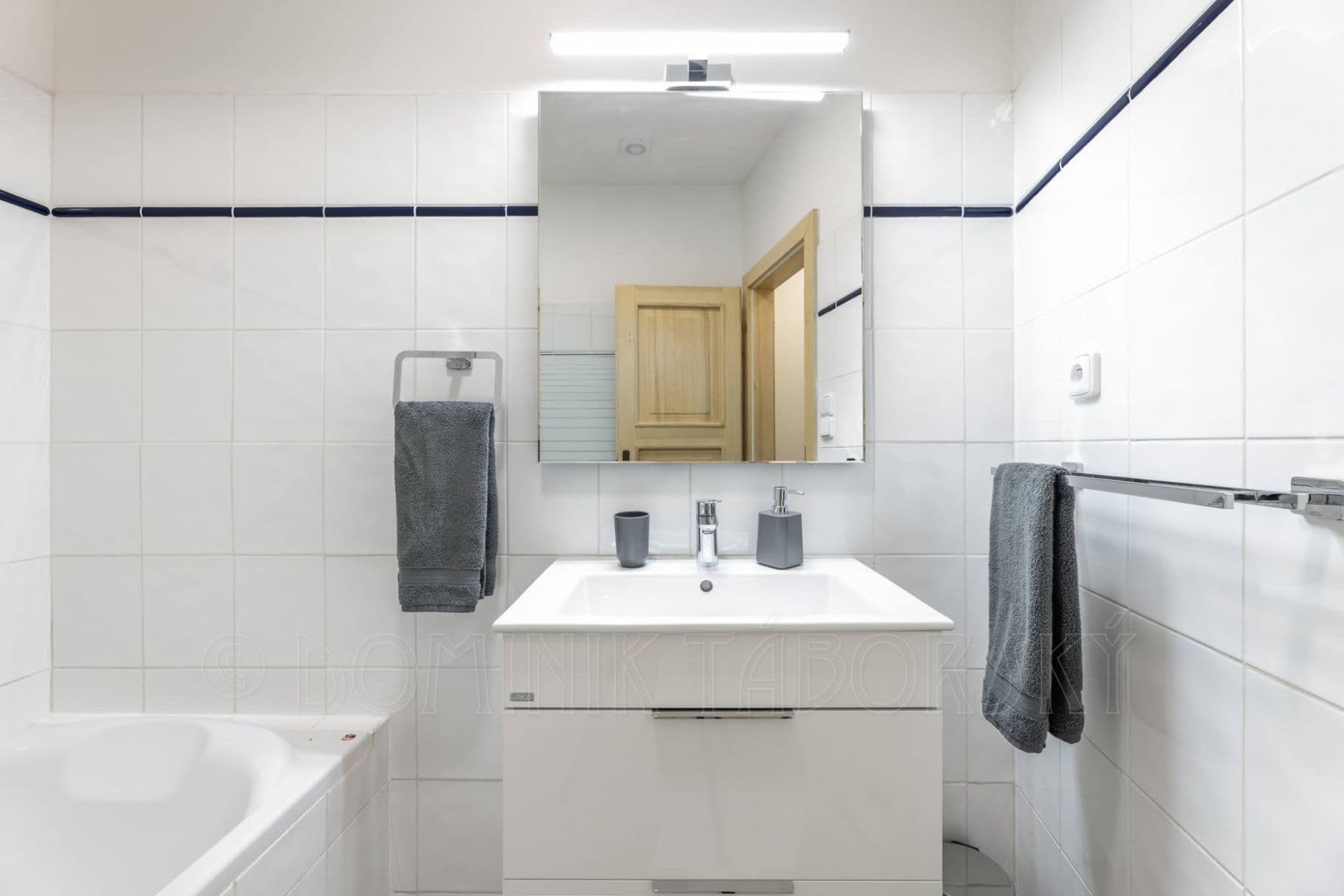 Prenájom bytu 45 m², Karlova, Praha, Praha Prenájom bytu 45 m², Karlova, Praha, Praha
