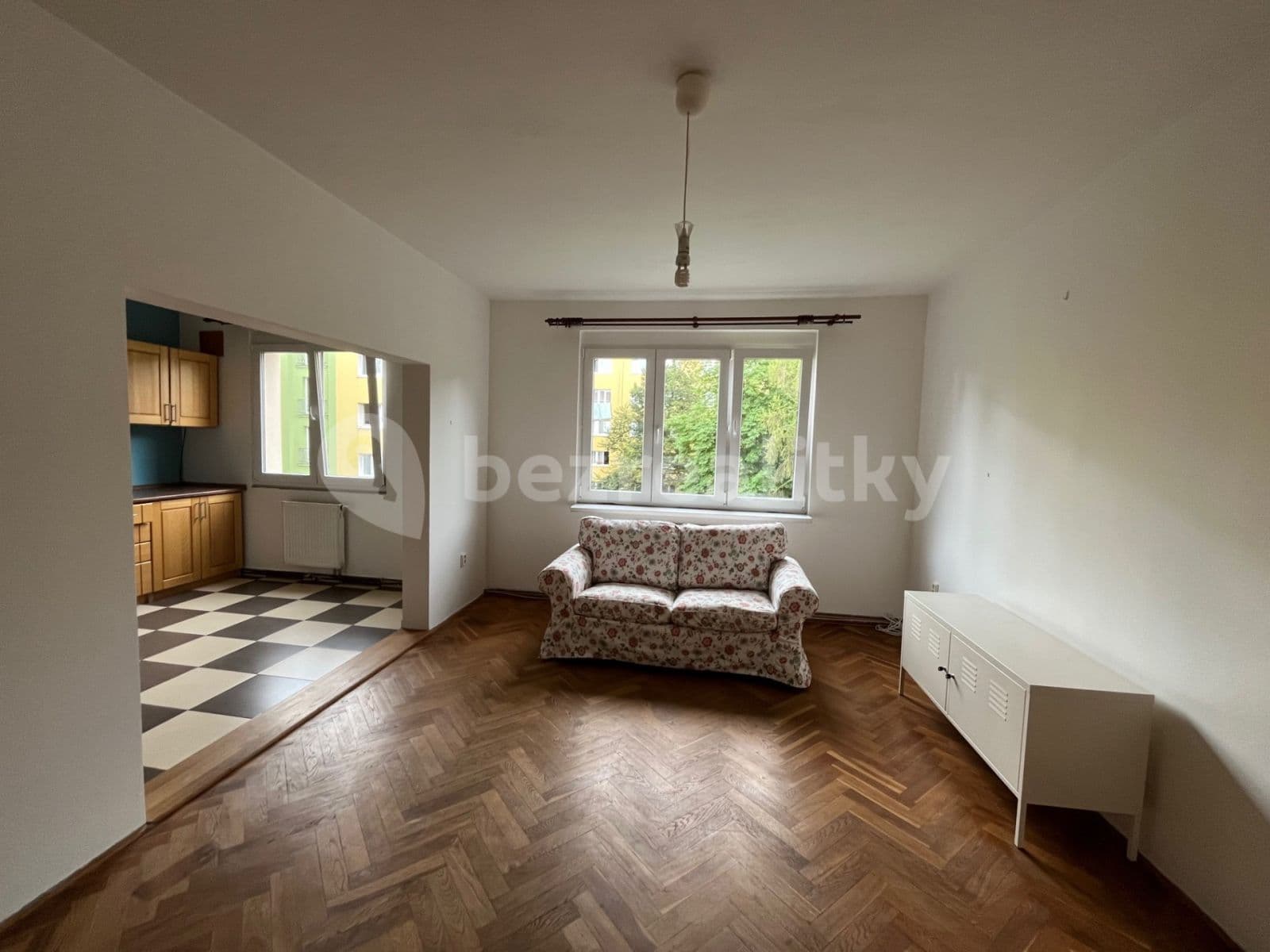 Prenájom bytu 2-izbový 64 m², Krupská, Praha, Praha Prenájom bytu 2-izbový 64 m², Krupská, Praha, Praha