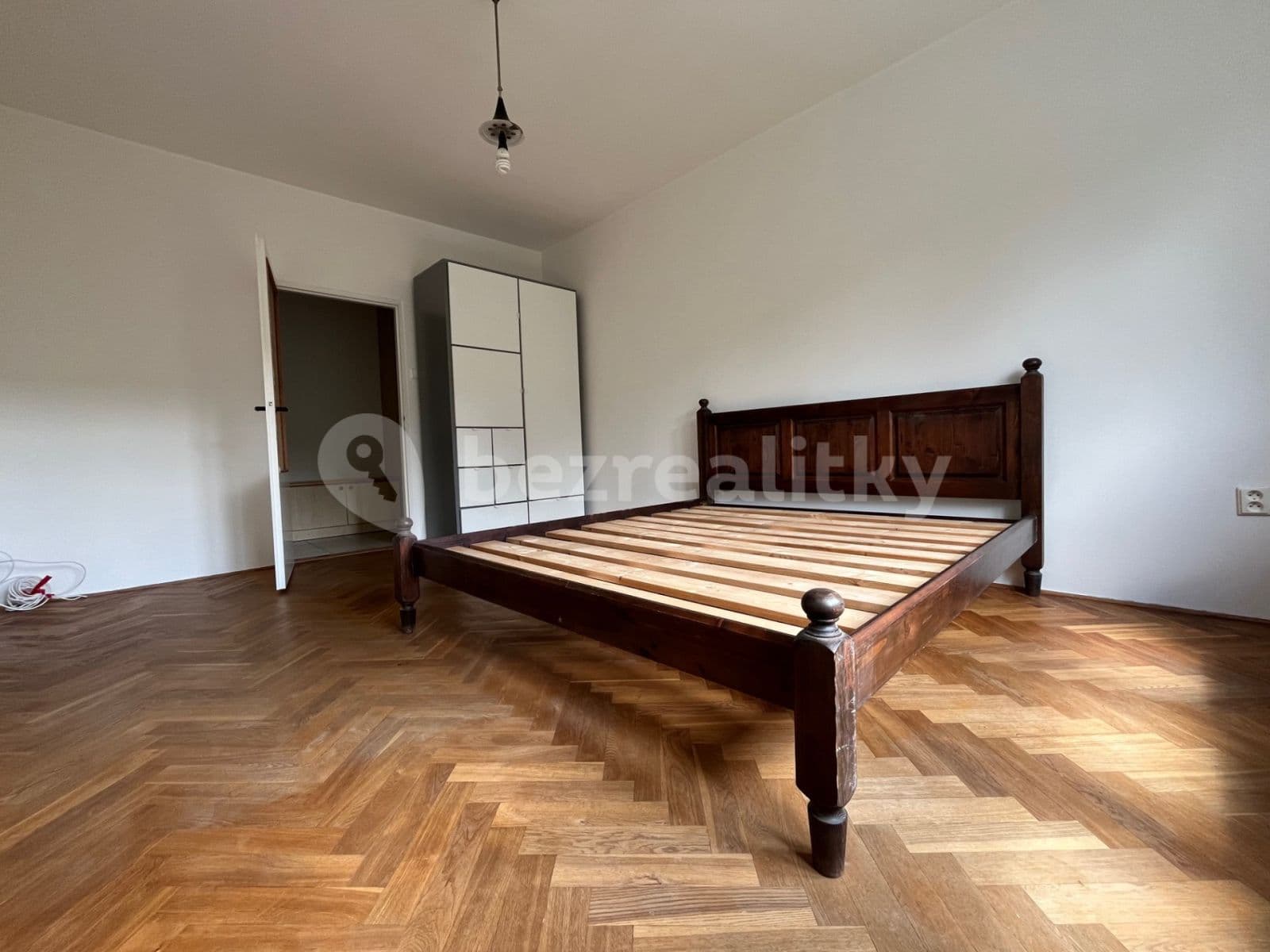Prenájom bytu 2-izbový 64 m², Krupská, Praha, Praha Prenájom bytu 2-izbový 64 m², Krupská, Praha, Praha