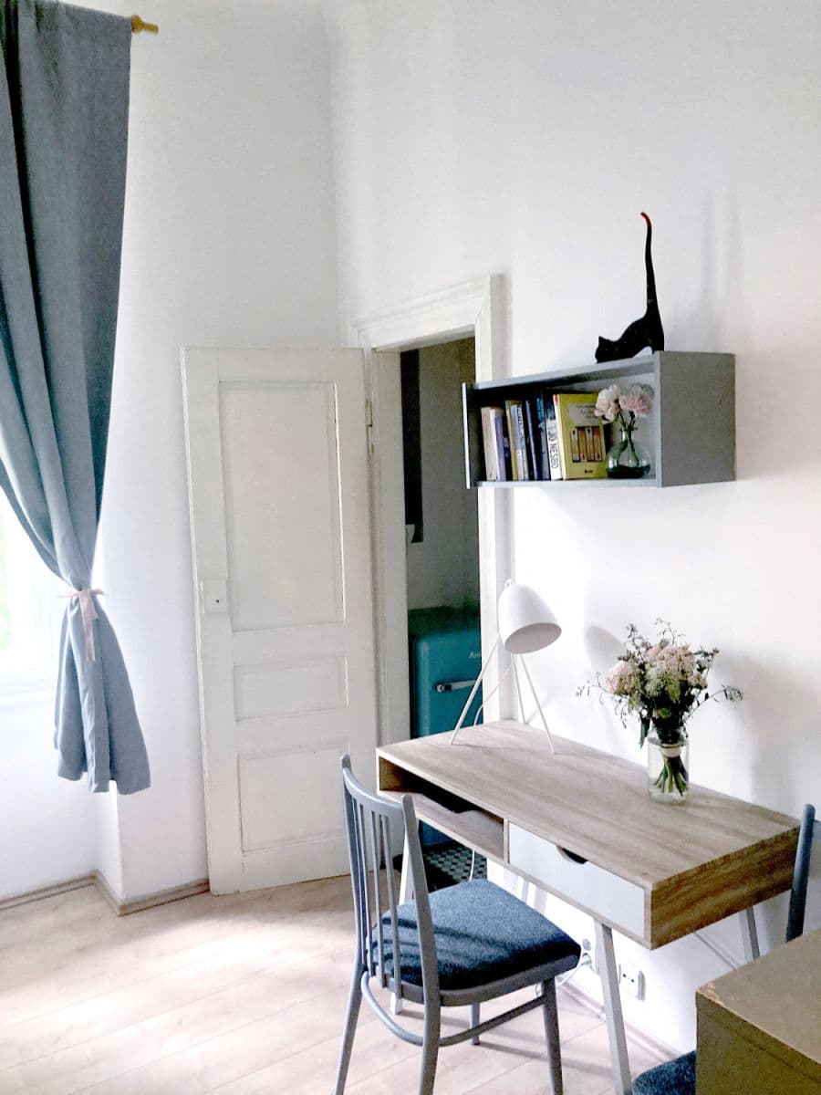 Prenájom bytu 21 m², Bulharská, Praha, Praha Prenájom bytu 21 m², Bulharská, Praha, Praha