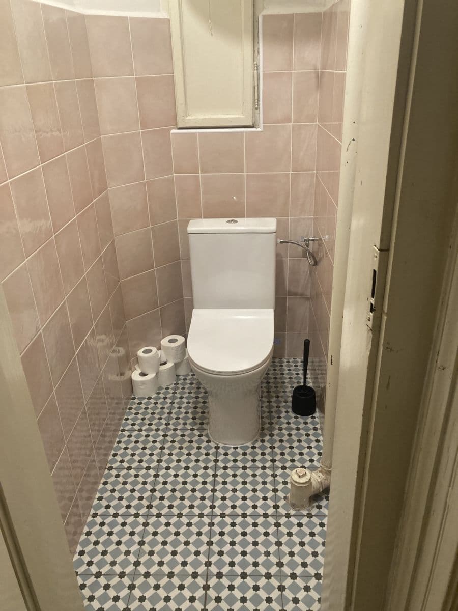 Prenájom bytu 21 m², Bulharská, Praha, Praha Prenájom bytu 21 m², Bulharská, Praha, Praha