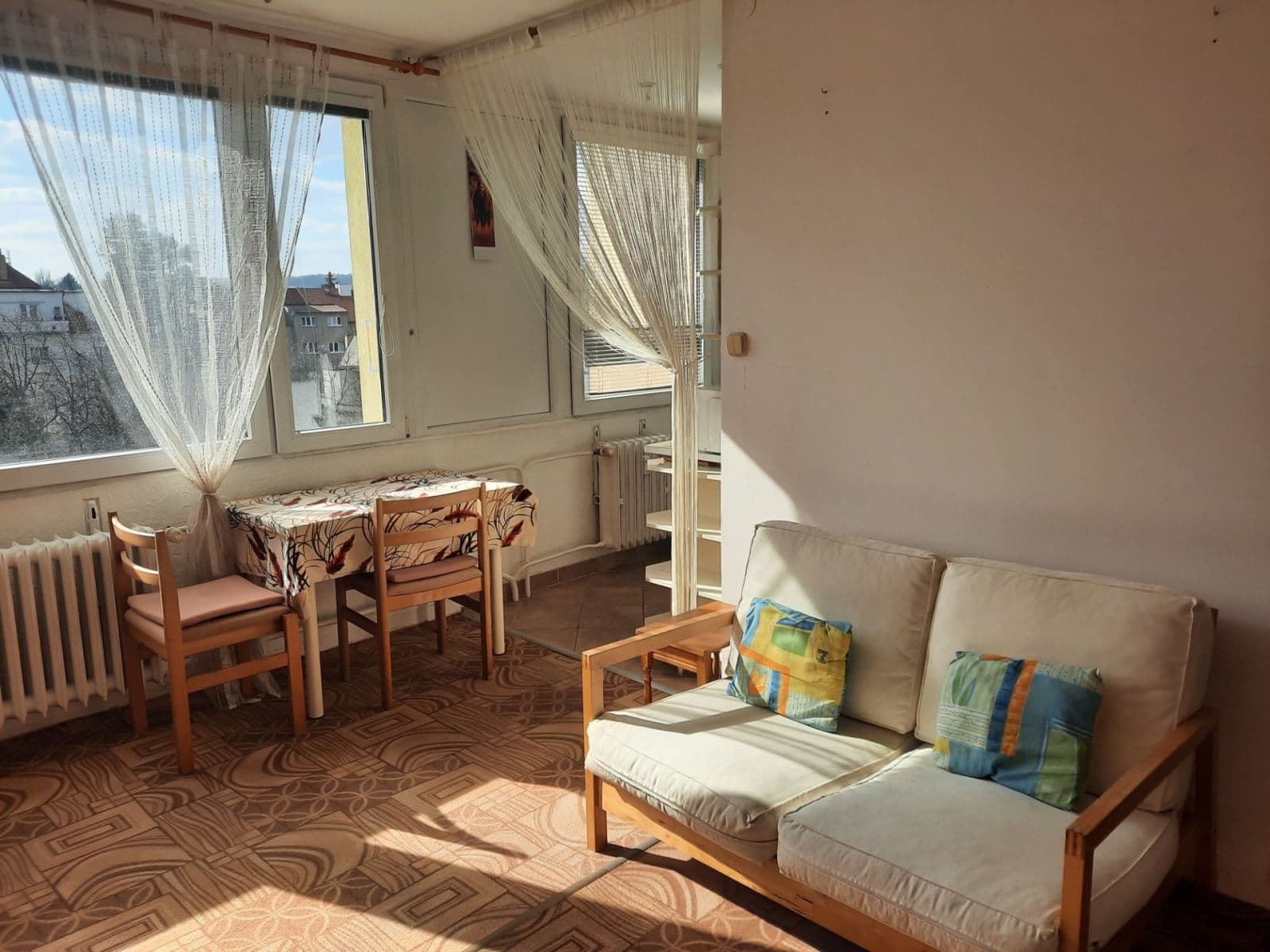 Prenájom bytu 1-izbový 27 m², Dubrovnická, Praha, Praha Prenájom bytu 1-izbový 27 m², Dubrovnická, Praha, Praha