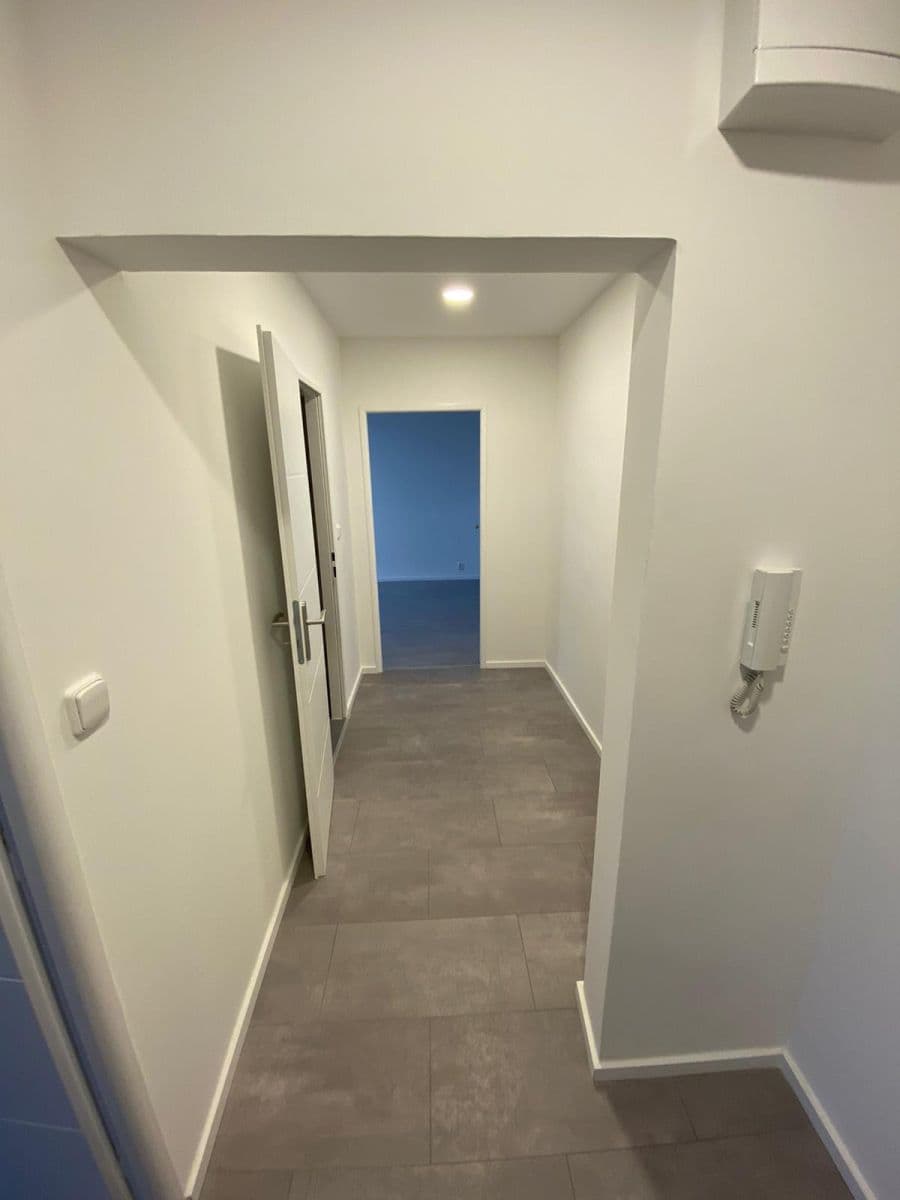 Predaj bytu 2-izbový 50 m², Kojetická, Neratovice, Středočeský kraj Predaj bytu 2-izbový 50 m², Kojetická, Neratovice, Středočeský kraj