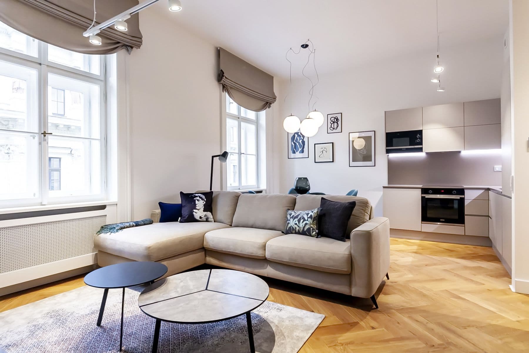 Prenájom bytu 60 m², Dlážděná, Praha, Praha Prenájom bytu 60 m², Dlážděná, Praha, Praha