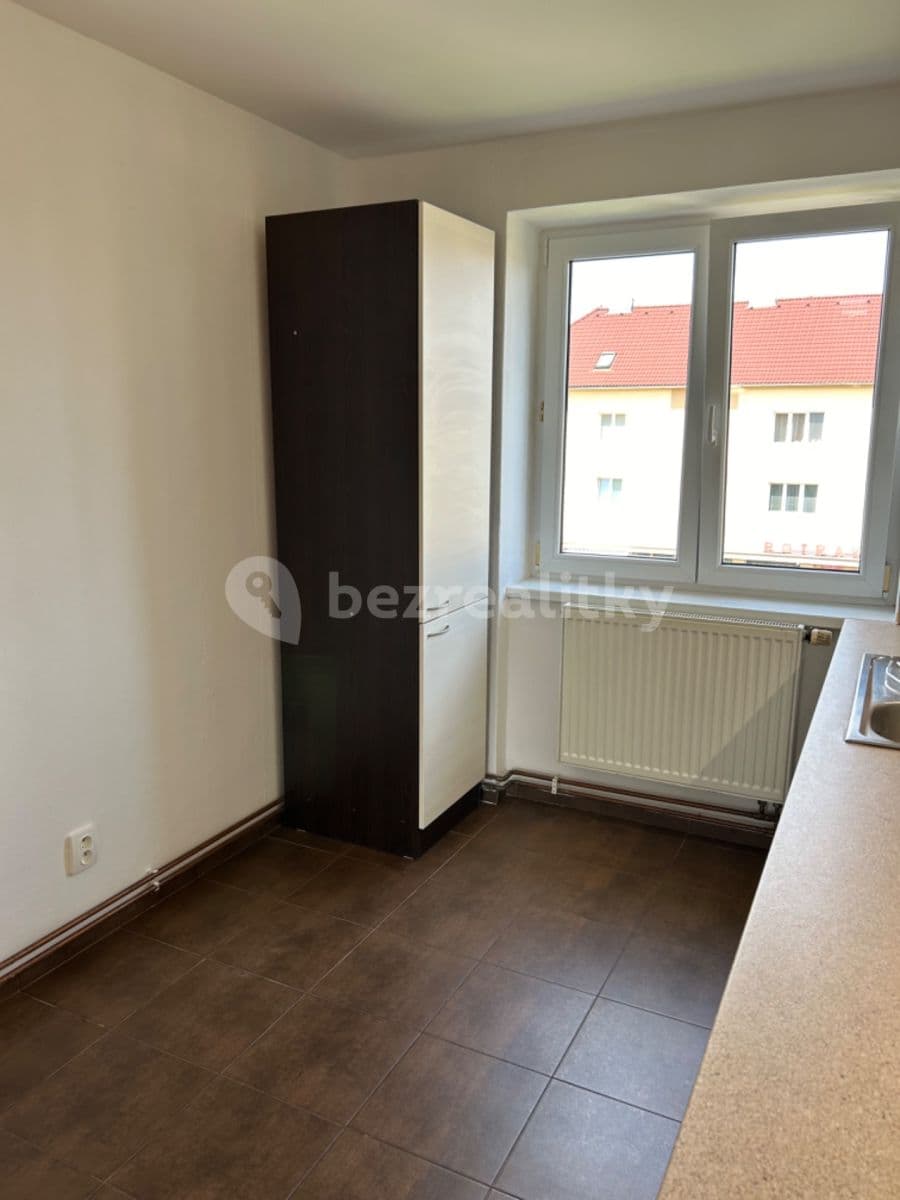 Prenájom bytu 2-izbový 58 m², Sakařova, Pardubice, Pardubický kraj Prenájom bytu 2-izbový 58 m², Sakařova, Pardubice, Pardubický kraj