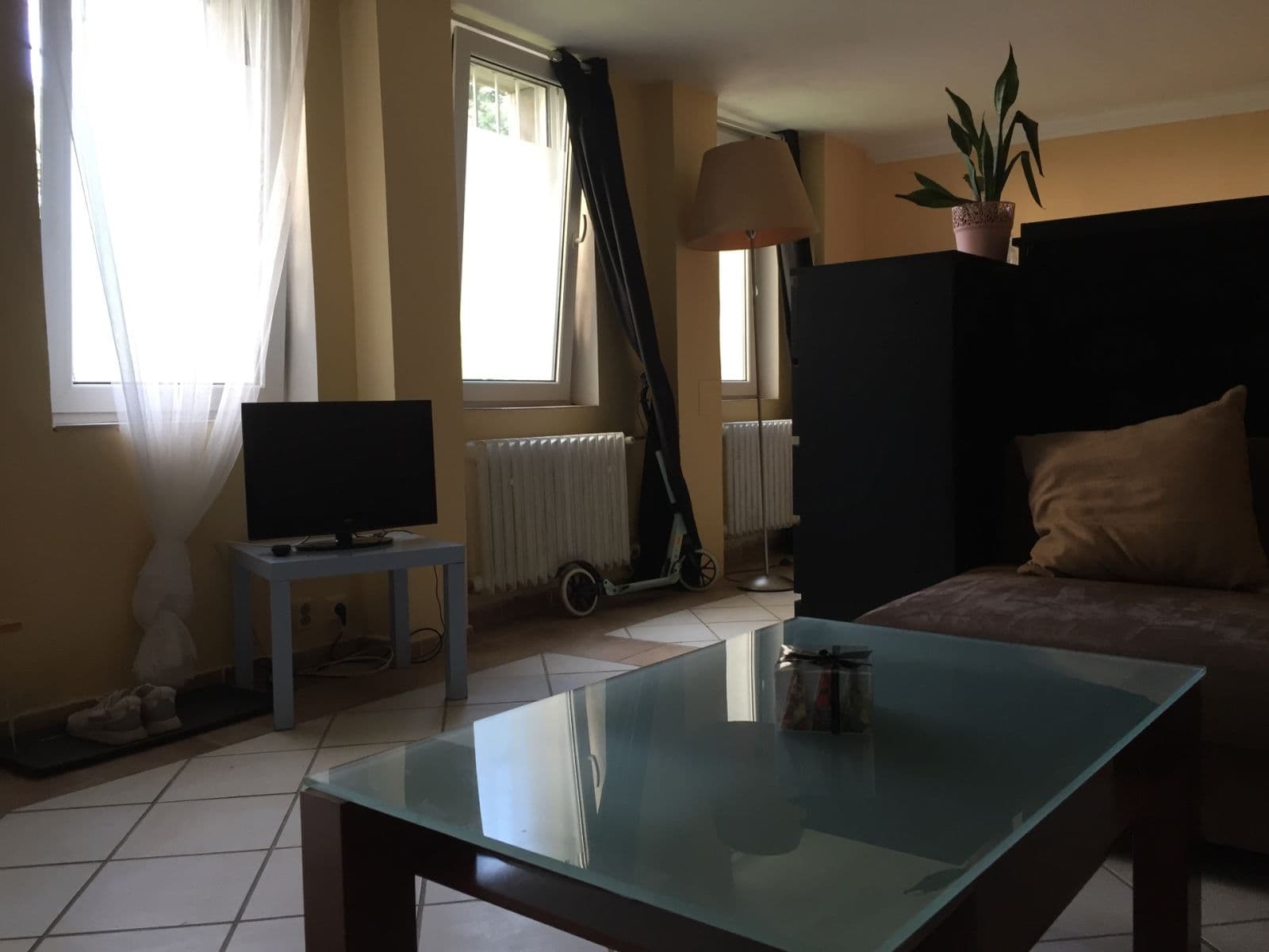 Prenájom bytu 1-izbový 55 m², Kyjevská, Nové Mesto, Bratislavský kraj Prenájom bytu 1-izbový 55 m², Kyjevská, Nové Mesto, Bratislavský kraj