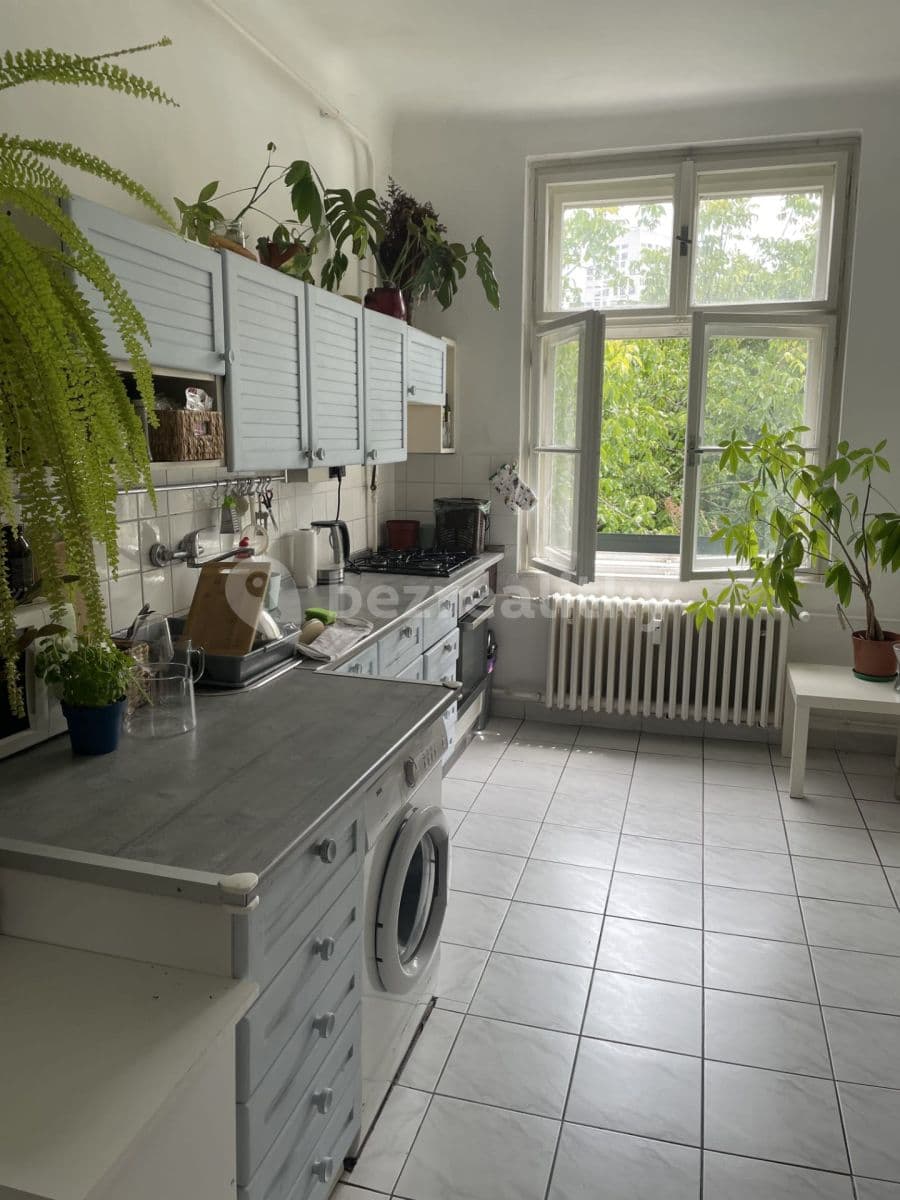 Prenájom bytu 2-izbový 94 m², Vajnorská, Nové Mesto, Bratislavský kraj Prenájom bytu 2-izbový 94 m², Vajnorská, Nové Mesto, Bratislavský kraj