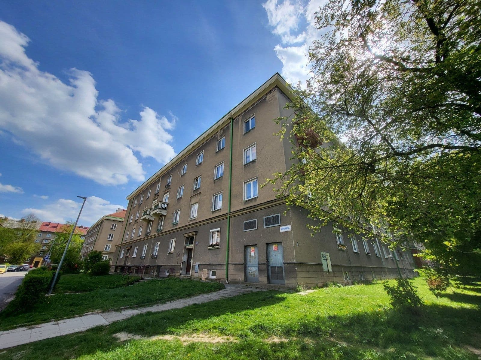 Prenájom bytu 2-izbový 53 m², Koperníkova, Havířov, Moravskoslezský kraj Prenájom bytu 2-izbový 53 m², Koperníkova, Havířov, Moravskoslezský kraj