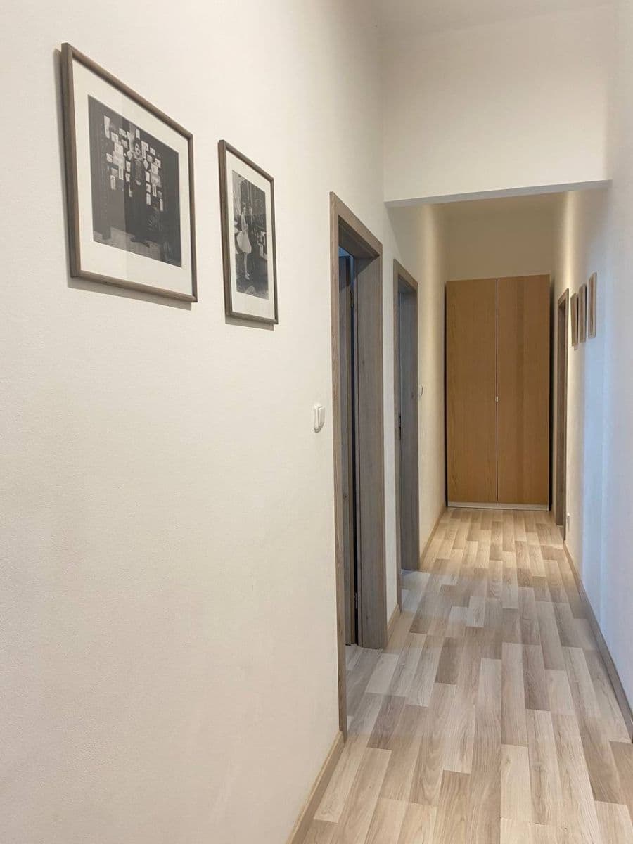 Prenájom bytu 2-izbový 62 m², 5. května, Praha, Praha Prenájom bytu 2-izbový 62 m², 5. května, Praha, Praha