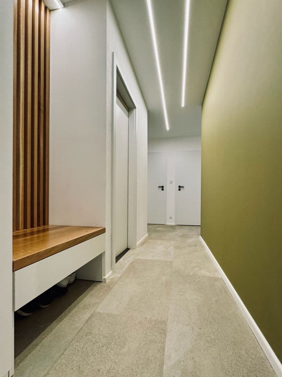 Prenájom bytu 66 m², Malešická, Praha, Praha Prenájom bytu 66 m², Malešická, Praha, Praha