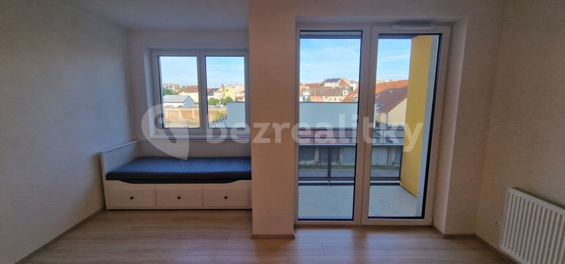 Prenájom bytu 1-izbový 34 m², Boettingerova, Plzeň, Plzeňský kraj Prenájom bytu 1-izbový 34 m², Boettingerova, Plzeň, Plzeňský kraj