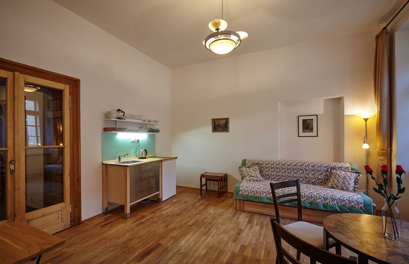Prenájom bytu 46 m², Míšeňská, Praha, Praha Prenájom bytu 46 m², Míšeňská, Praha, Praha