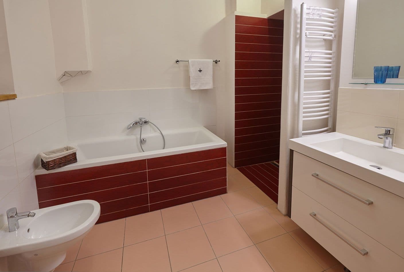 Prenájom bytu 46 m², Míšeňská, Praha, Praha Prenájom bytu 46 m², Míšeňská, Praha, Praha