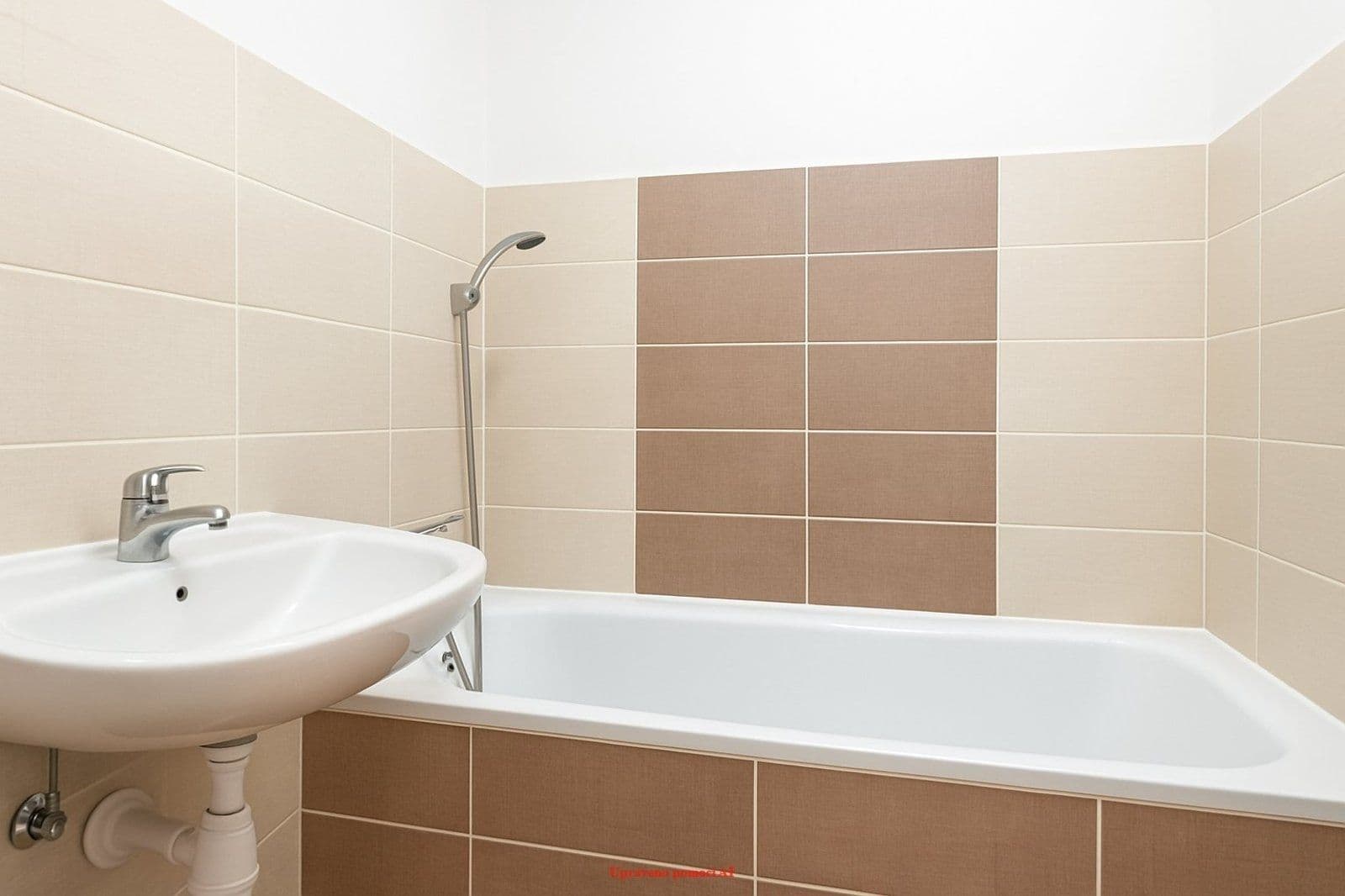 Prenájom bytu 2-izbový 52 m², Dlouhá třída, Havířov, Moravskoslezský kraj Prenájom bytu 2-izbový 52 m², Dlouhá třída, Havířov, Moravskoslezský kraj