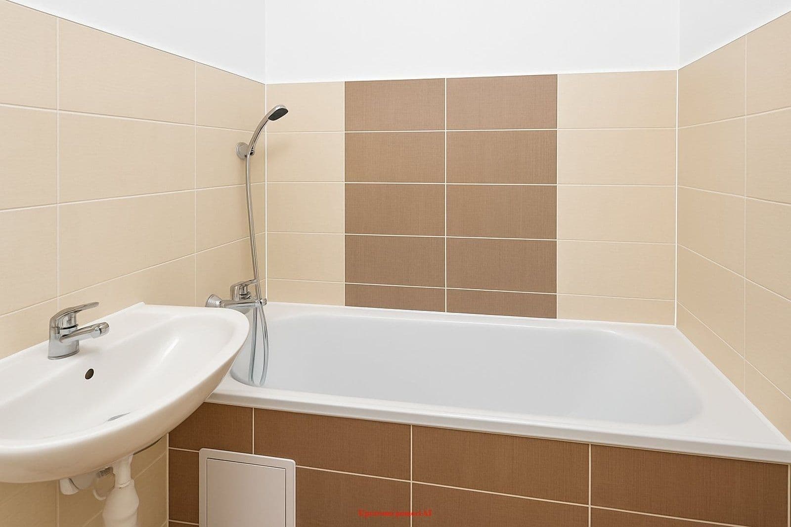 Prenájom bytu 2-izbový 52 m², Dlouhá třída, Havířov, Moravskoslezský kraj Prenájom bytu 2-izbový 52 m², Dlouhá třída, Havířov, Moravskoslezský kraj