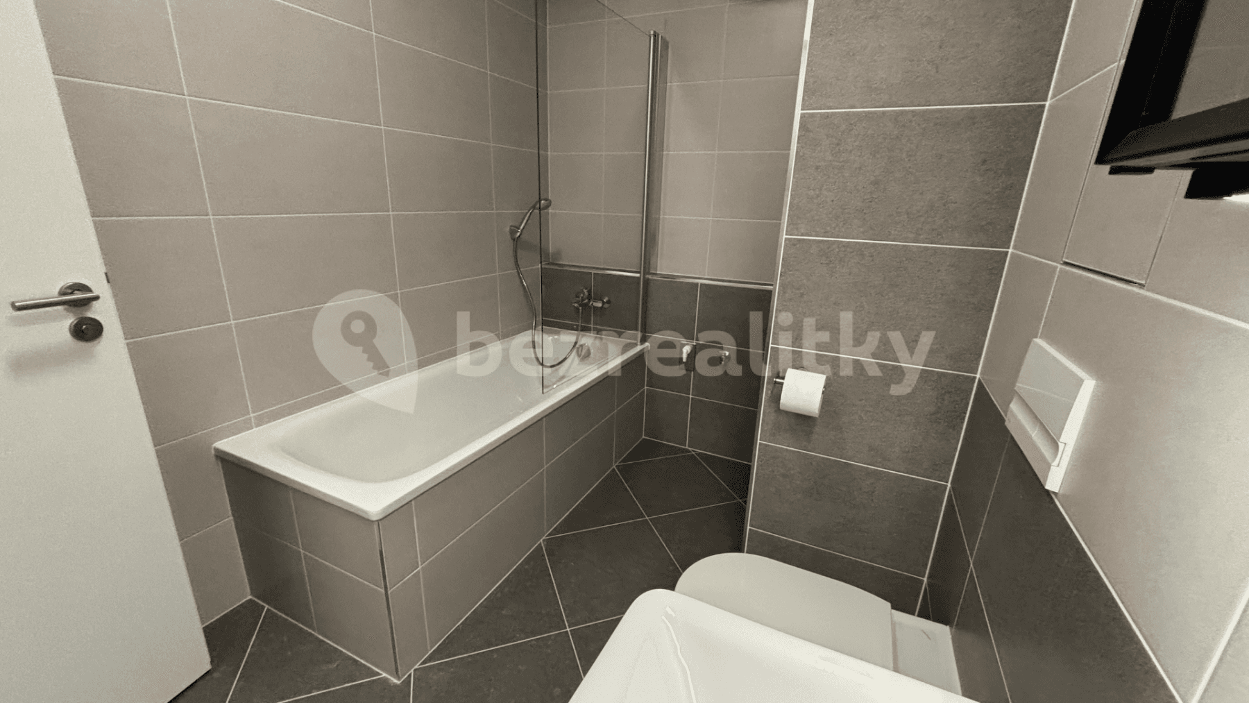 Prenájom bytu 2-izbový 43 m², Thomasova, Praha, Praha Prenájom bytu 2-izbový 43 m², Thomasova, Praha, Praha