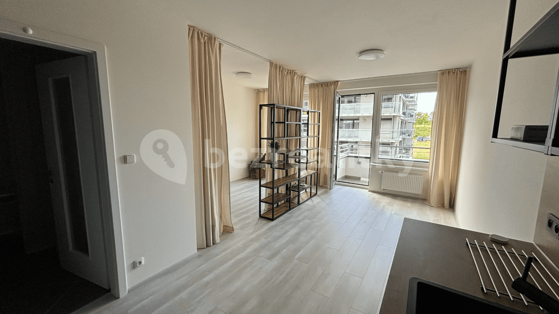 Prenájom bytu 2-izbový 43 m², Thomasova, Praha, Praha Prenájom bytu 2-izbový 43 m², Thomasova, Praha, Praha