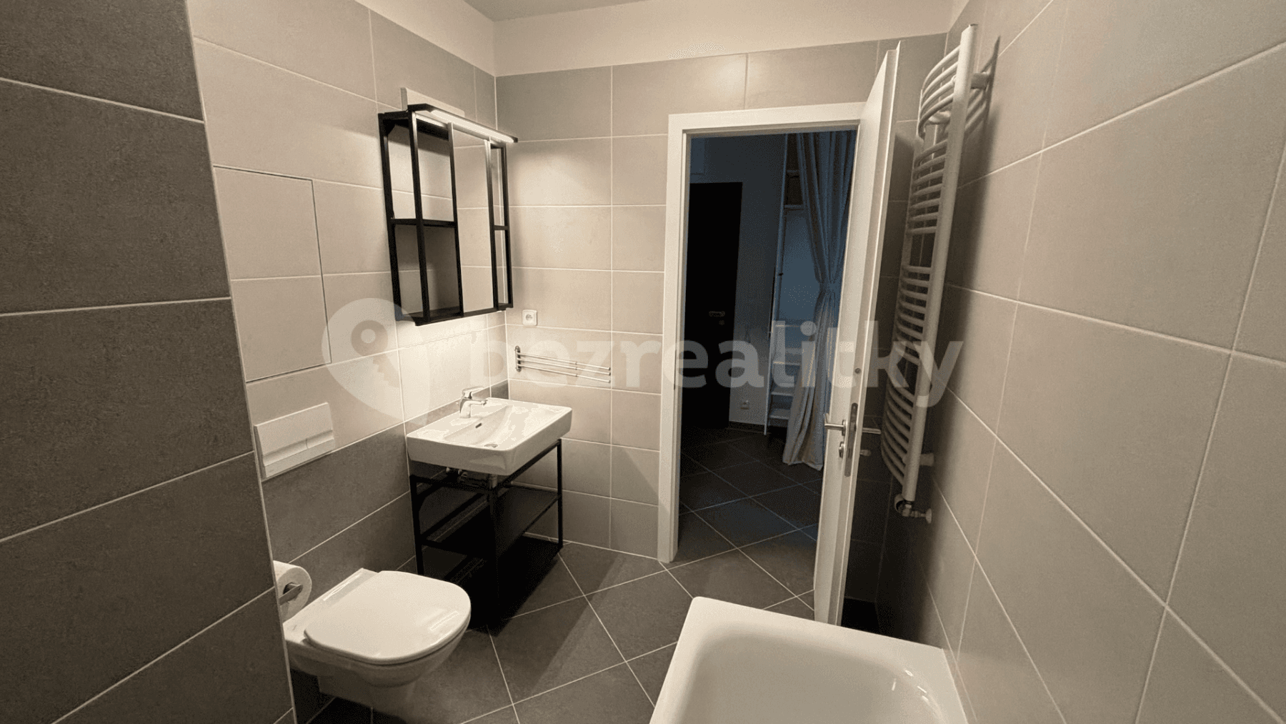 Prenájom bytu 2-izbový 43 m², Thomasova, Praha, Praha Prenájom bytu 2-izbový 43 m², Thomasova, Praha, Praha