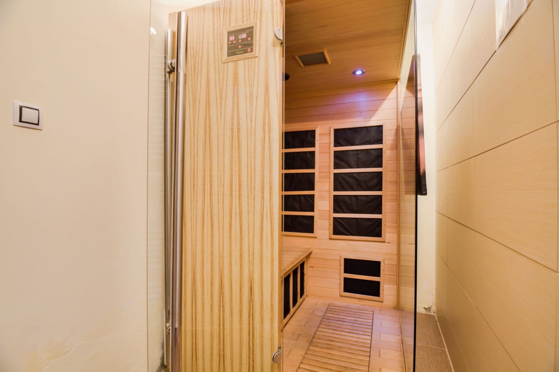 Predaj rekreačného objektu 276 m², pozemek 1.187 m², Krásná Lípa, Ústecký kraj Predaj rekreačného objektu 276 m², pozemek 1.187 m², Krásná Lípa, Ústecký kraj