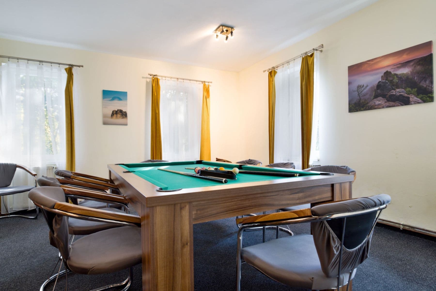 Predaj rekreačného objektu 276 m², pozemek 1.187 m², Krásná Lípa, Ústecký kraj Predaj rekreačného objektu 276 m², pozemek 1.187 m², Krásná Lípa, Ústecký kraj