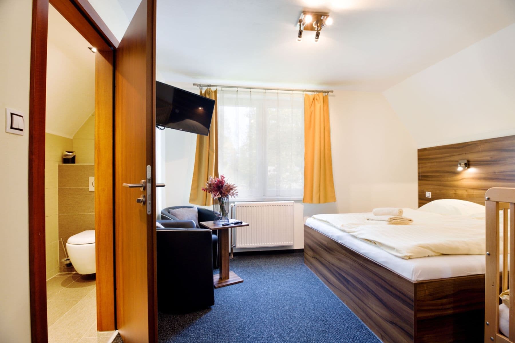 Predaj rekreačného objektu 276 m², pozemek 1.187 m², Krásná Lípa, Ústecký kraj Predaj rekreačného objektu 276 m², pozemek 1.187 m², Krásná Lípa, Ústecký kraj