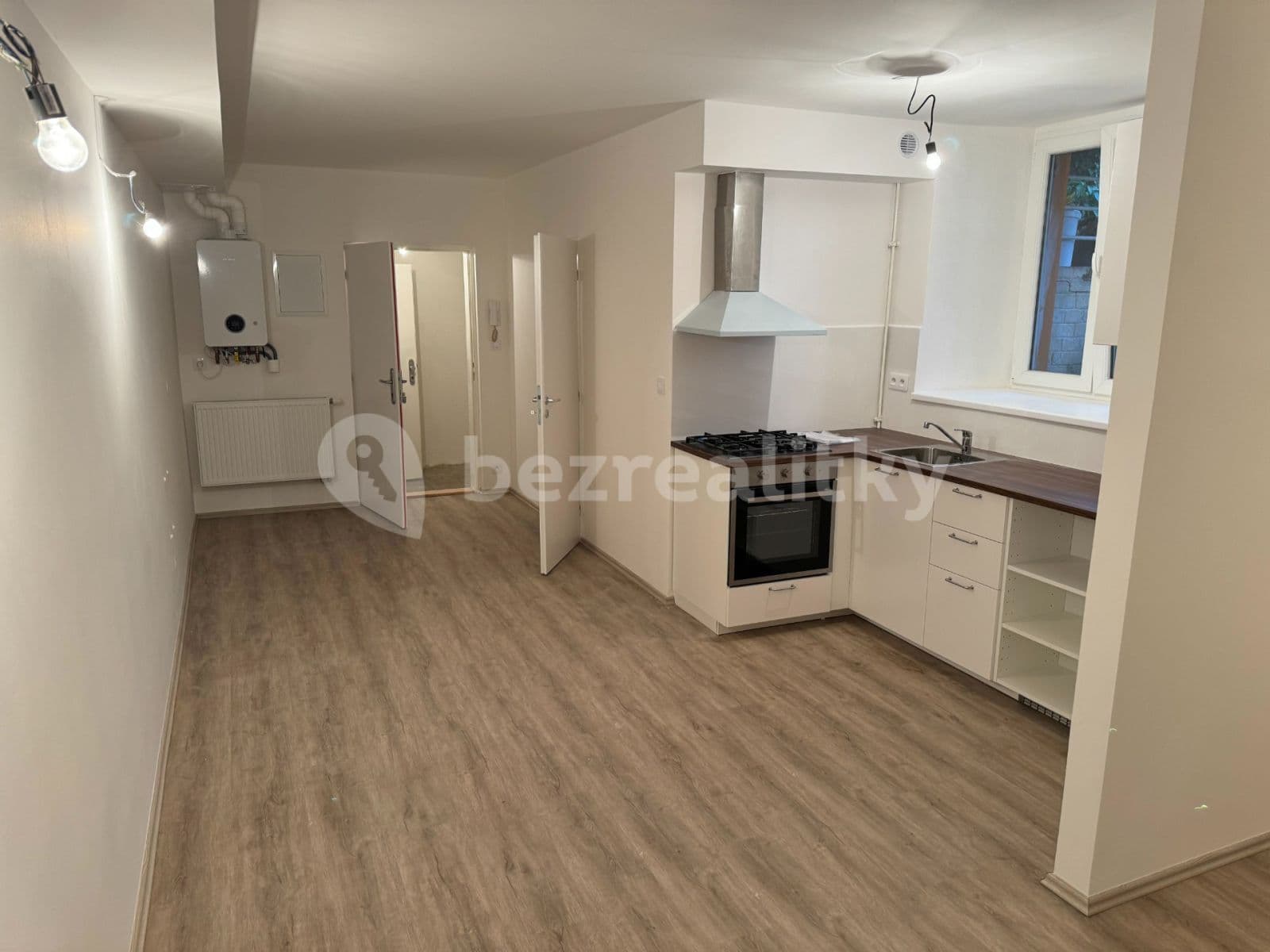Prenájom bytu 2-izbový 55 m², Xaveriova, Praha, Praha Prenájom bytu 2-izbový 55 m², Xaveriova, Praha, Praha
