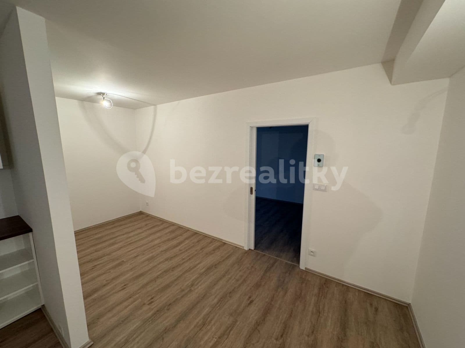 Prenájom bytu 2-izbový 55 m², Xaveriova, Praha, Praha Prenájom bytu 2-izbový 55 m², Xaveriova, Praha, Praha