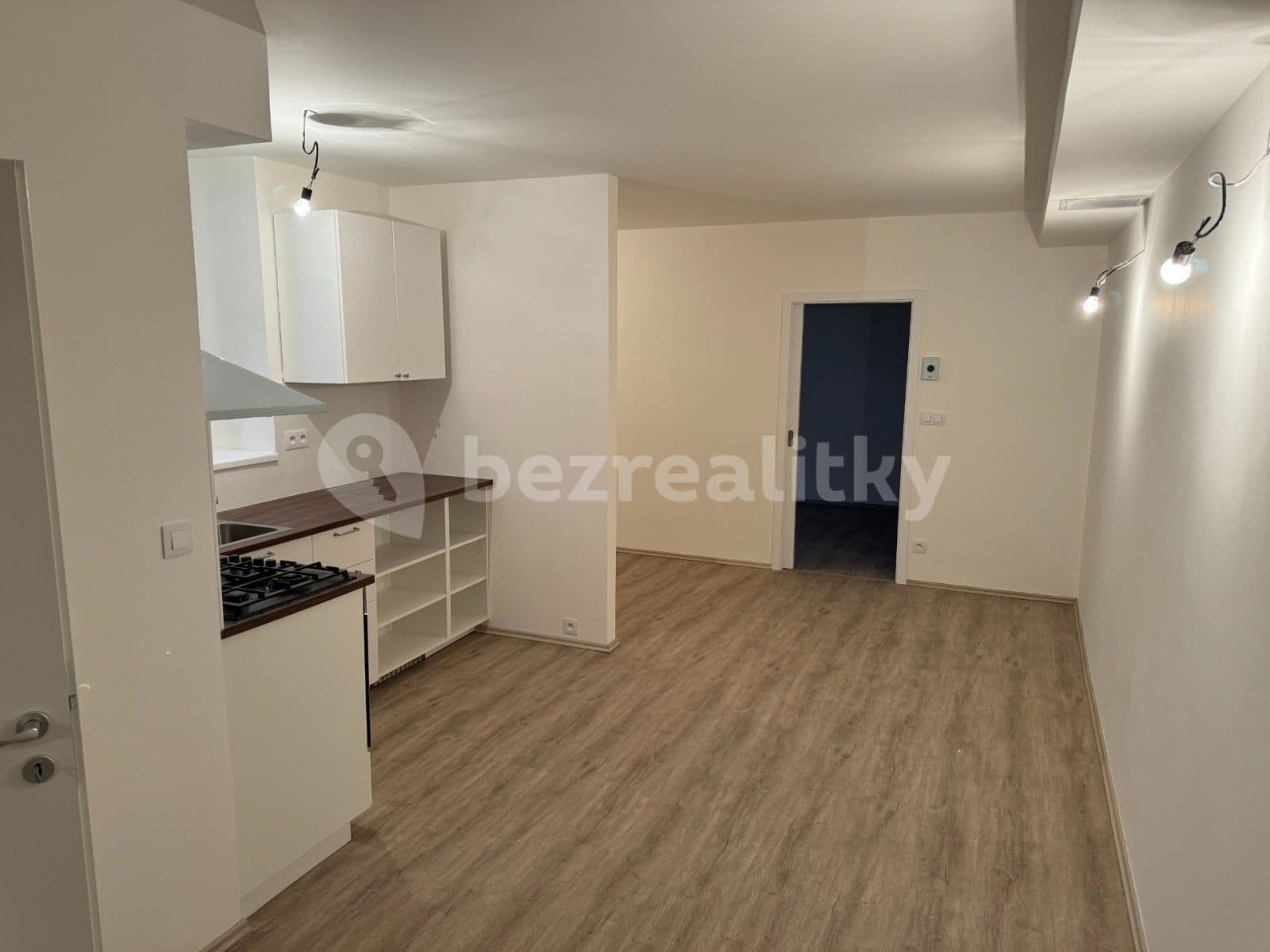 Prenájom bytu 2-izbový 55 m², Xaveriova, Praha, Praha Prenájom bytu 2-izbový 55 m², Xaveriova, Praha, Praha