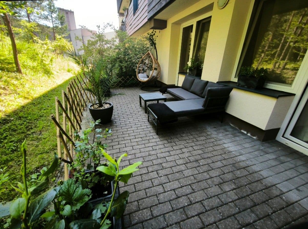 Prenájom bytu 2-izbový 44 m², Všemina, Zlínský kraj Prenájom bytu 2-izbový 44 m², Všemina, Zlínský kraj
