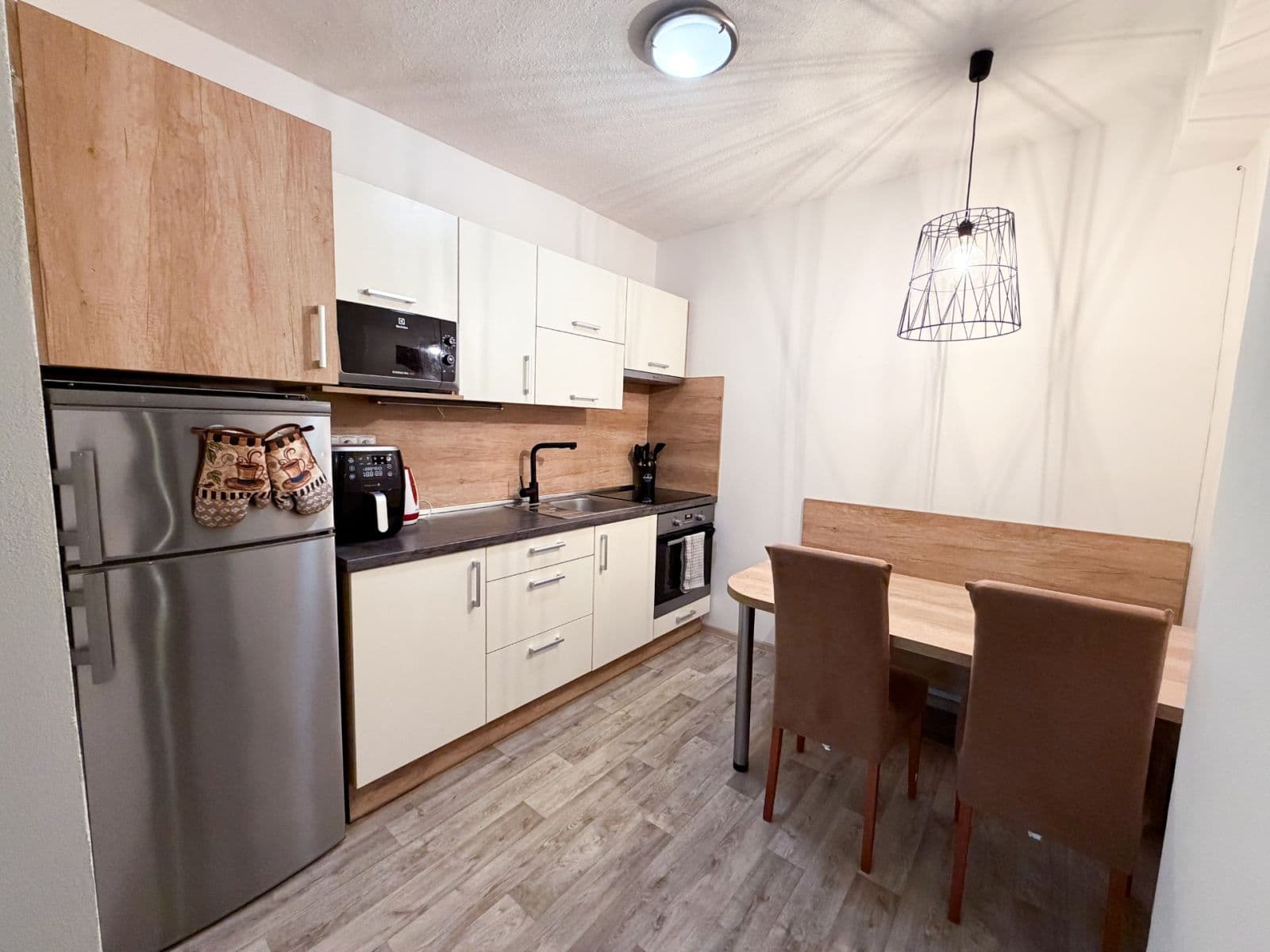 Prenájom bytu 2-izbový 44 m², Všemina, Zlínský kraj Prenájom bytu 2-izbový 44 m², Všemina, Zlínský kraj