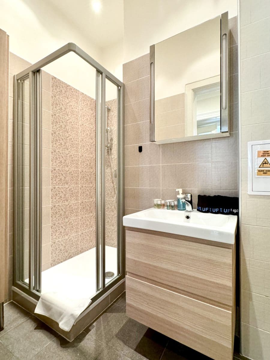 Prenájom bytu 133 m², Španělská, Praha, Praha Prenájom bytu 133 m², Španělská, Praha, Praha