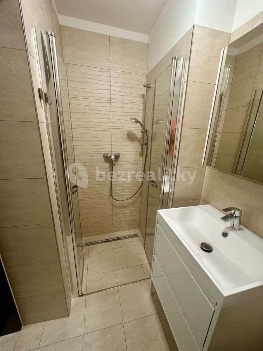 Prenájom bytu 1-izbový 18 m², Šumavská, Brno, Jihomoravský kraj Prenájom bytu 1-izbový 18 m², Šumavská, Brno, Jihomoravský kraj