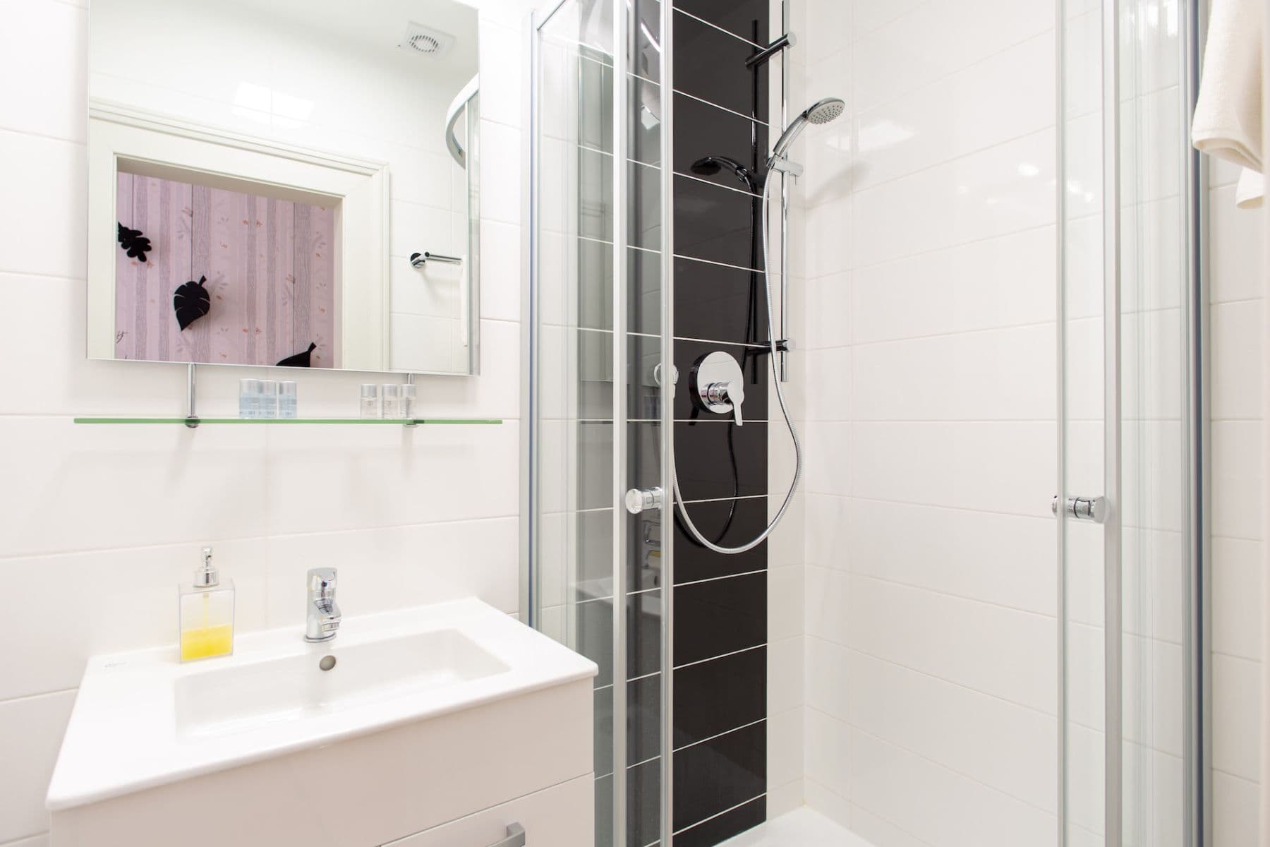 Prenájom bytu 90 m², Blanická, Praha, Praha Prenájom bytu 90 m², Blanická, Praha, Praha