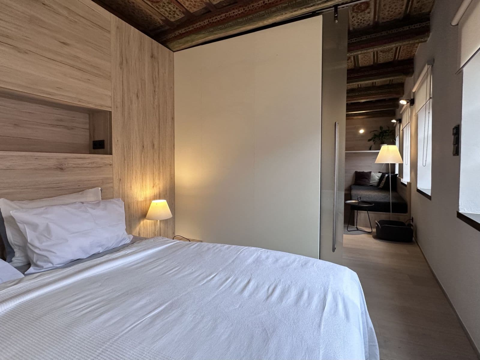 Prenájom bytu 45 m², Vlašská, Praha, Praha Prenájom bytu 45 m², Vlašská, Praha, Praha