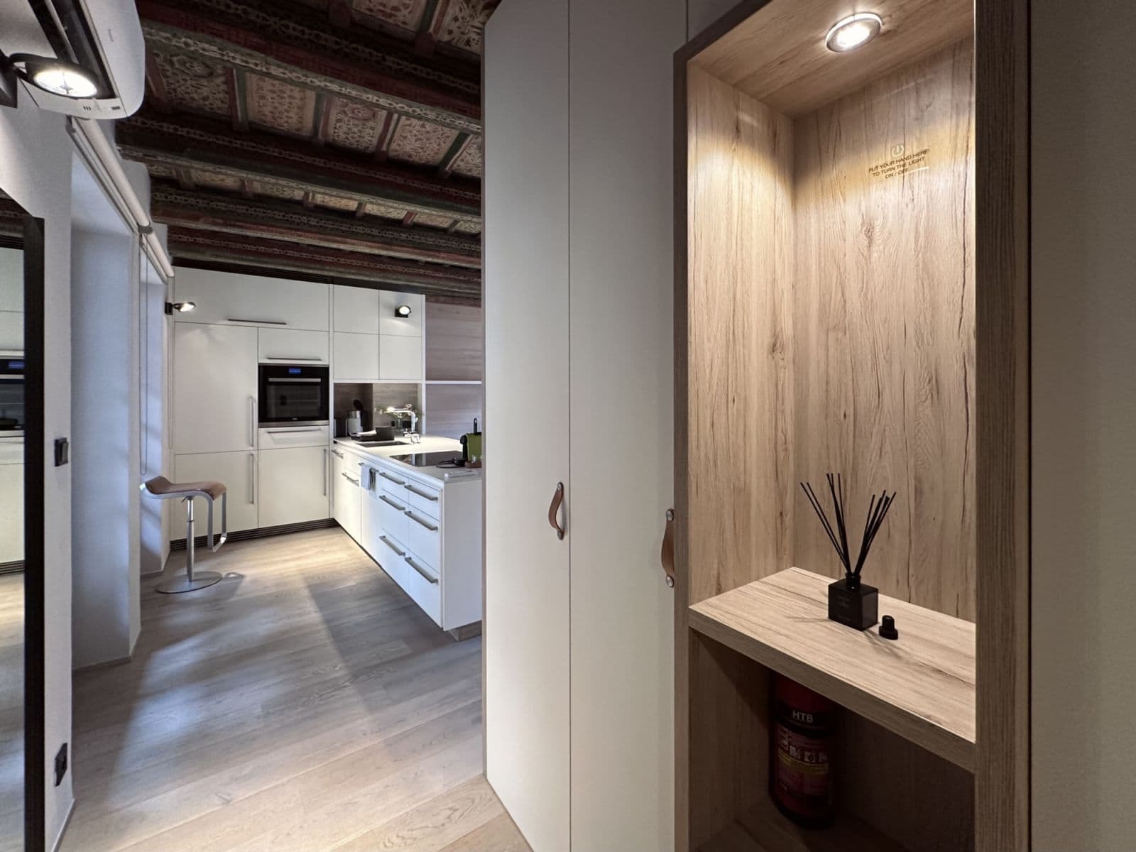 Prenájom bytu 45 m², Vlašská, Praha, Praha Prenájom bytu 45 m², Vlašská, Praha, Praha