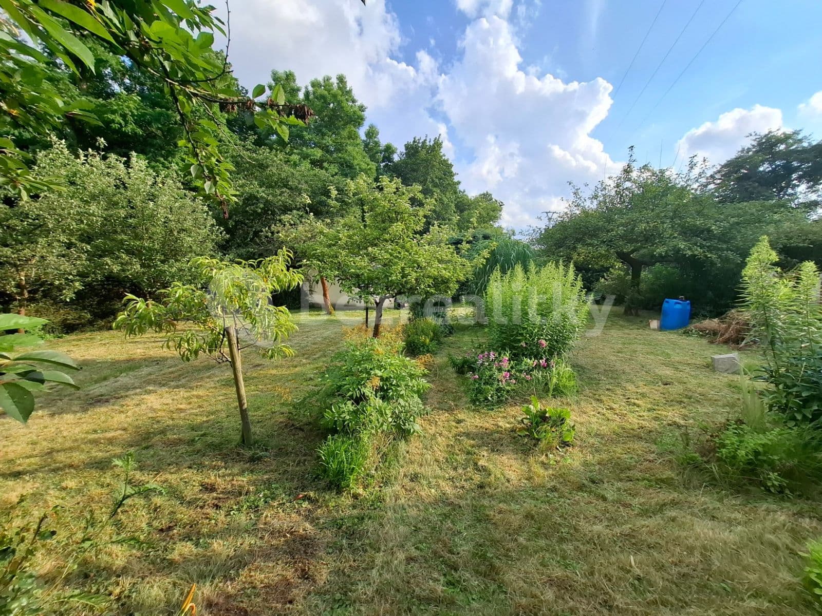 Prenájom rekreačného objektu 696 m², pozemek 544 m², Nerudova, Veltrusy, Středočeský kraj Prenájom rekreačného objektu 696 m², pozemek 544 m², Nerudova, Veltrusy, Středočeský kraj