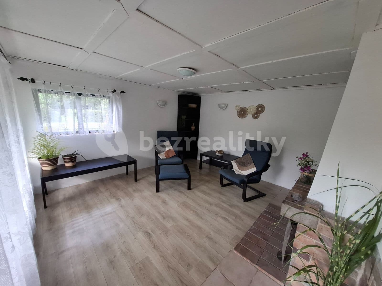 Prenájom rekreačného objektu 696 m², pozemek 544 m², Nerudova, Veltrusy, Středočeský kraj Prenájom rekreačného objektu 696 m², pozemek 544 m², Nerudova, Veltrusy, Středočeský kraj