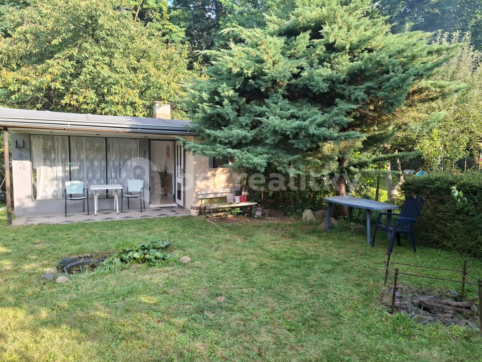 Prenájom rekreačného objektu 696 m², pozemek 544 m², Nerudova, Veltrusy, Středočeský kraj Prenájom rekreačného objektu 696 m², pozemek 544 m², Nerudova, Veltrusy, Středočeský kraj