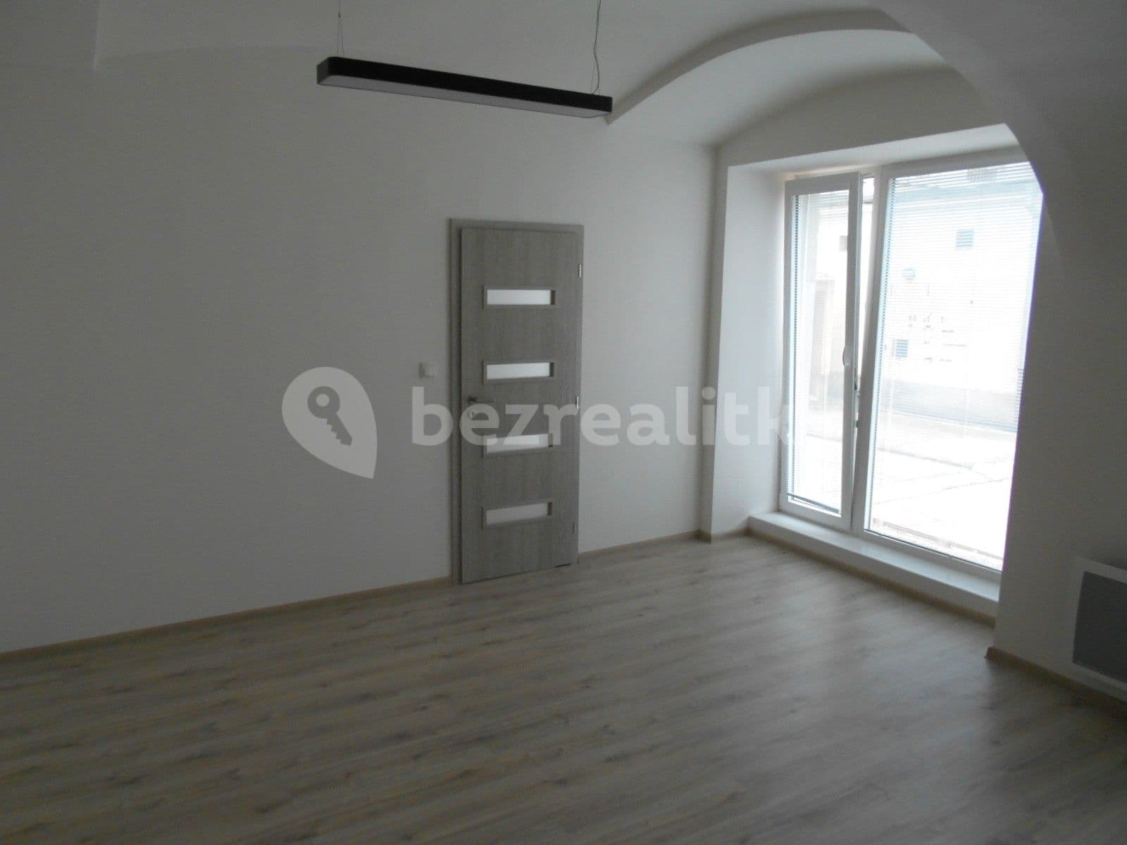 Prenájom bytu 2-izbový 57 m², Česká, Louny, Ústecký kraj Prenájom bytu 2-izbový 57 m², Česká, Louny, Ústecký kraj